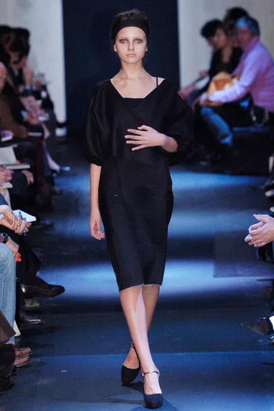 Look 49